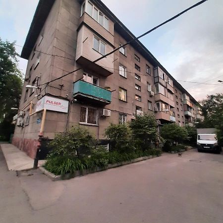 Центр города. Алматы Экстерьер фото